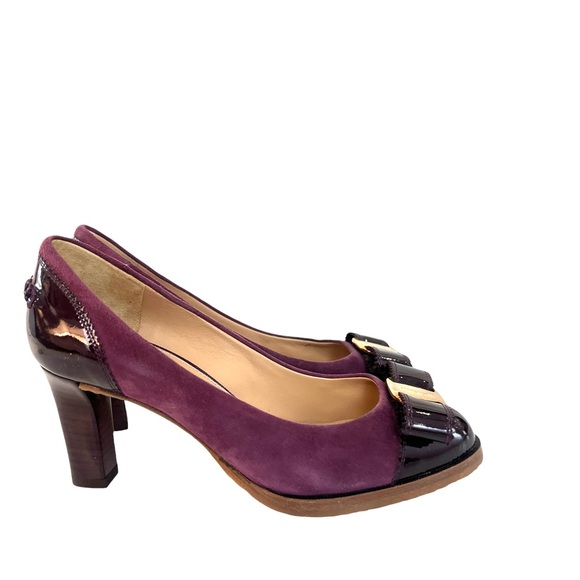 Salvatore Ferregamo burgundy suede patent pumps - Picture 5 of 10